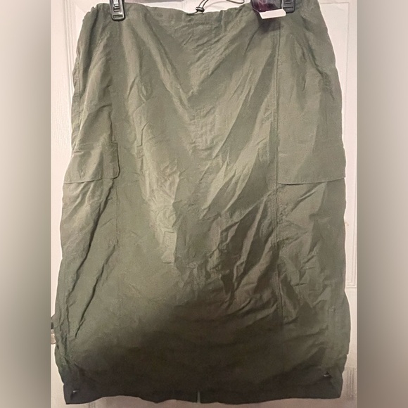 🔴 3/$12 No Boundaries Olive Green Midi Cargo Skirt! NWT! Size XXL (19) - Picture 3 of 6